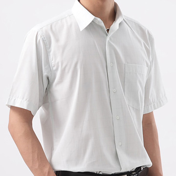 【GINNAAN 】簡約奢華優質選短袖襯衫(淺綠)