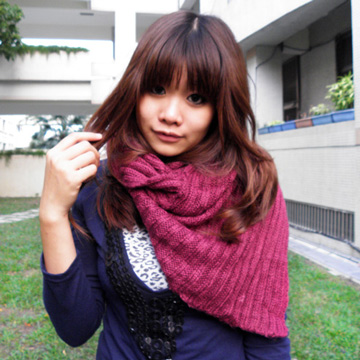 【Lus.G】韓系針織三角造型厚圍脖單色圍巾-深紫