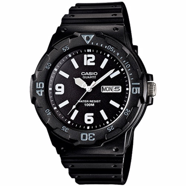 【CASIO 卡西歐】潛水風格潮流指針錶(黑/47.9mm)