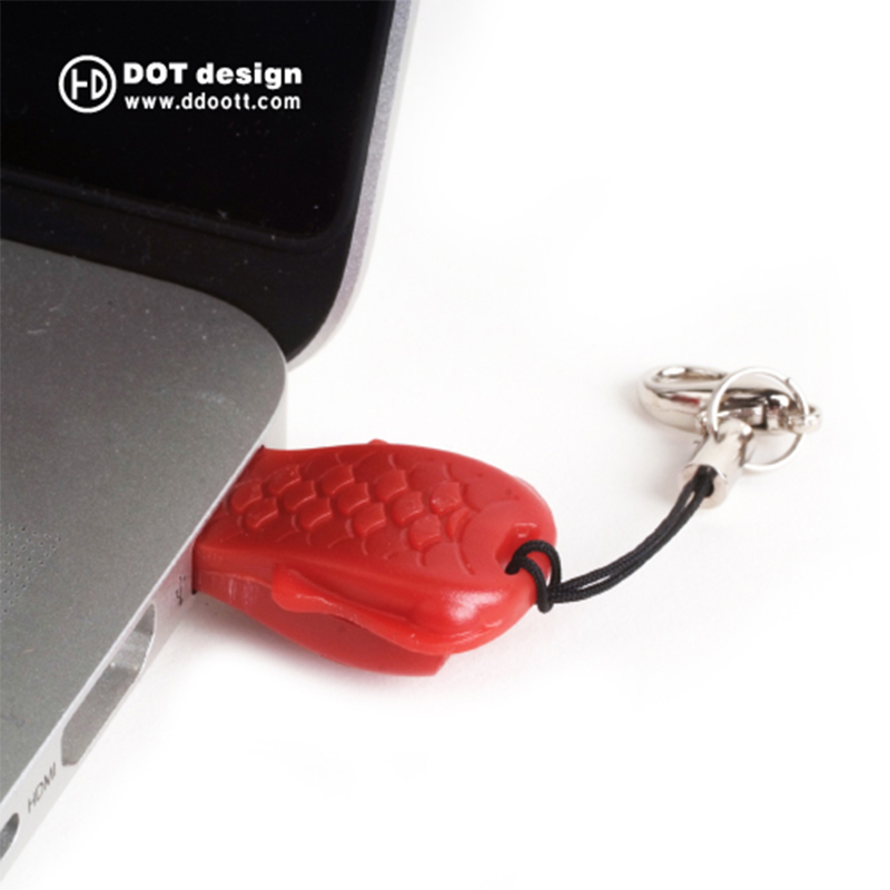 【Dot Design】魚有 Maguro (USB Card Reader)-紅色