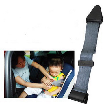 車用兒童防護安全帶固定器