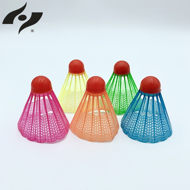 【禾亦】5入塑膠羽球 顏色繽紛 輕量化 安全無毒 兒童可使用