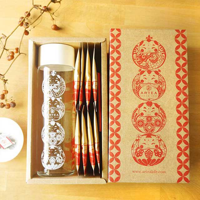 ARTEA娃冷泡茶瓶禮盒(原片立體茶包3gx8入)【臺灣原創設計茶品】