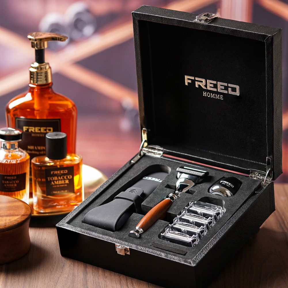 【FREED】 五刀式刮鬍刀尊爵禮盒四件組- 仿胡桃木