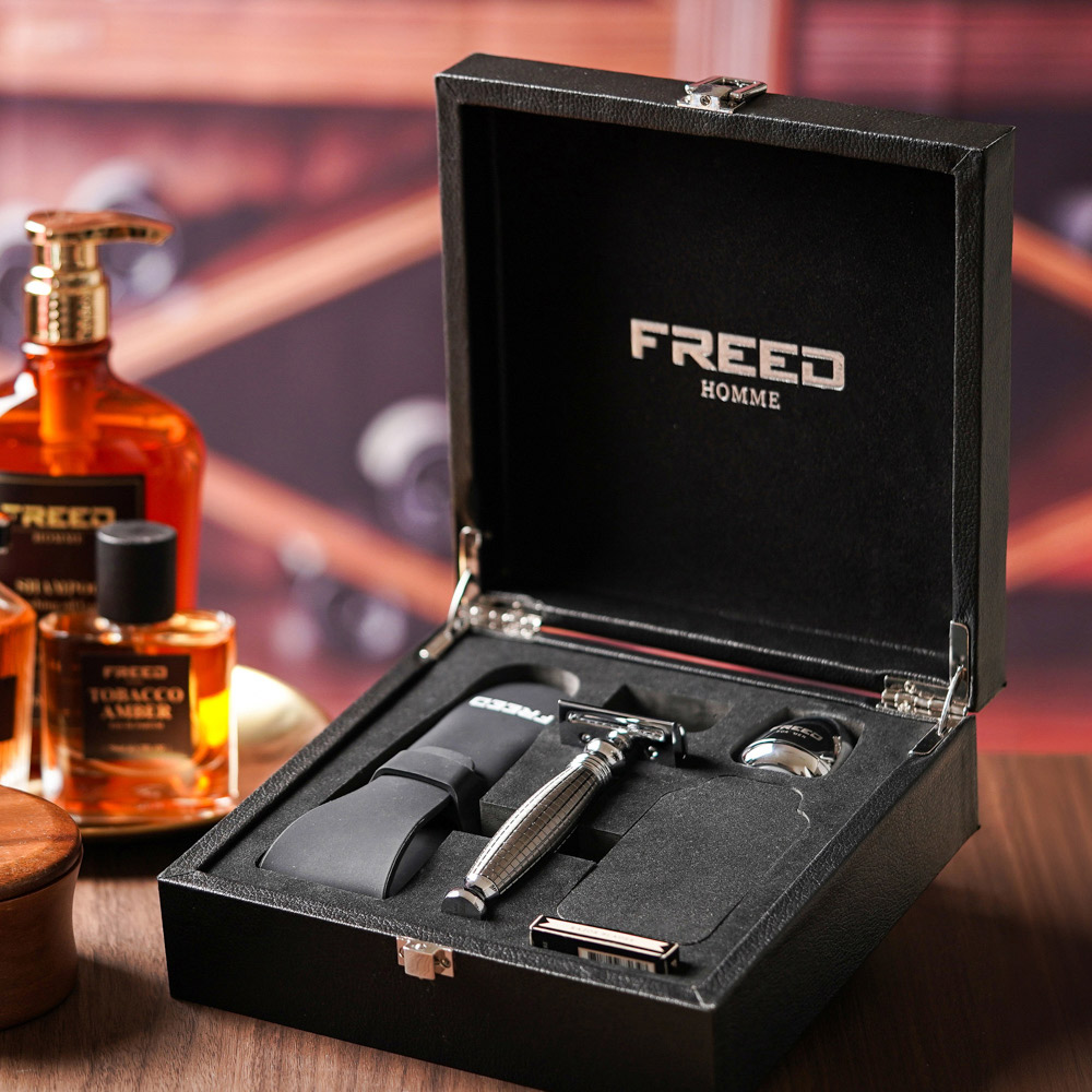 【FREED】尊爵四件組雙刃刮鬍刀禮盒 - 手雷款
