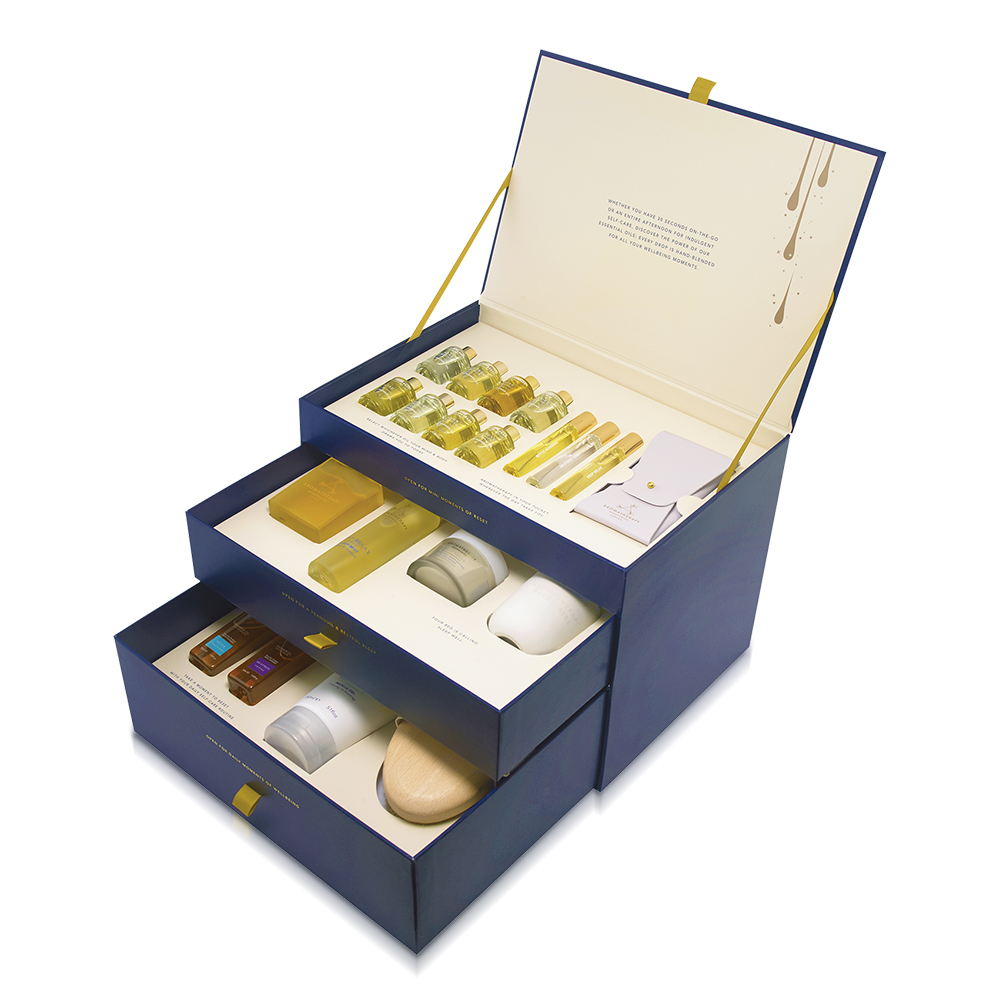 【AA英國皇家芳療】極致典藏禮盒 (Aromatherapy Associates)