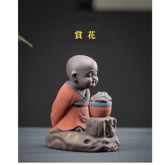 【原藝坊】紫砂陶瓷 愜意人生 茶寵擺飾(賞花 小和尚)