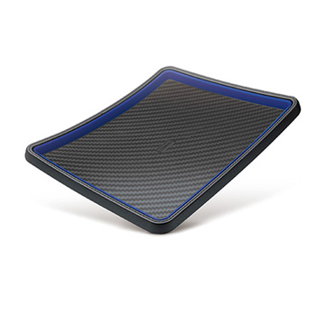 日本CARMATE 碳纖紋附藍框止滑墊 置物盤 DZ471