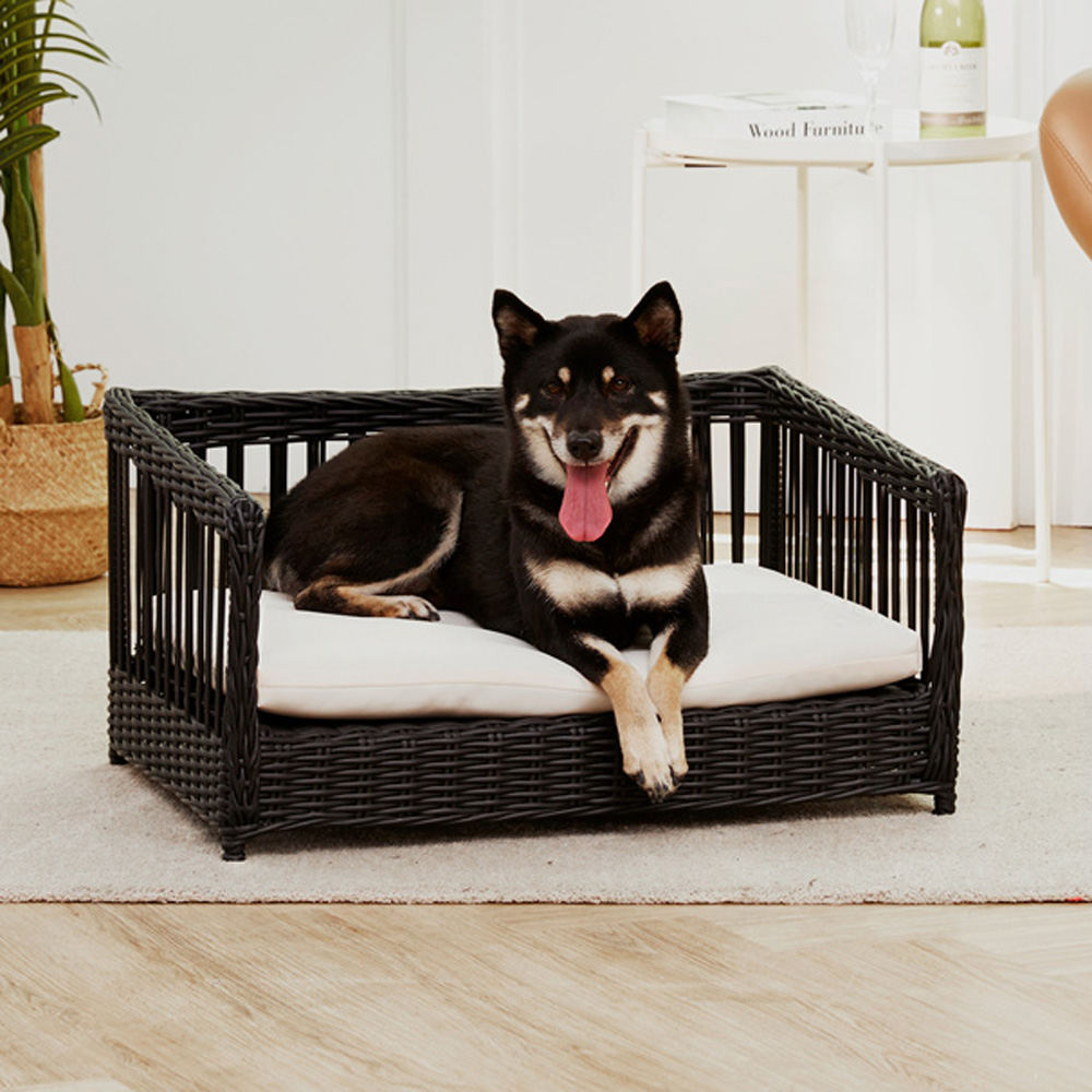 【Teamson pets】南歐風情籐編織簍空寵物床 可拆換洗床墊/戶外沙發床/寵物窩/貓窩/狗窩/睡窩