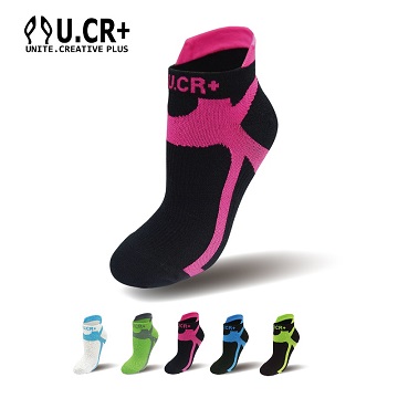 U.CR+ 阿基里斯機能船型襪 - 黑粉