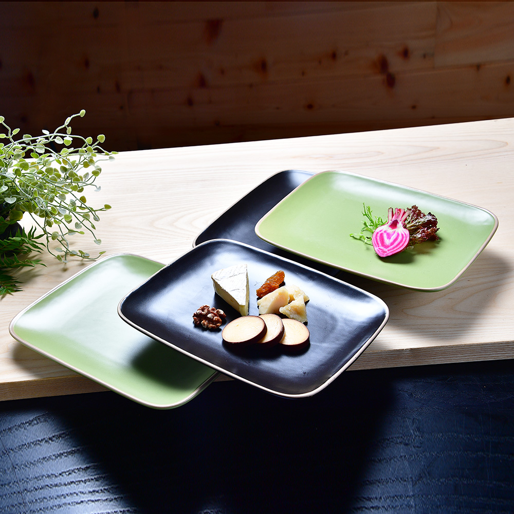 【YU Living】日式陶瓷雙色餐盤四件組 方盤 長方盤 盤子(黑色+綠色)