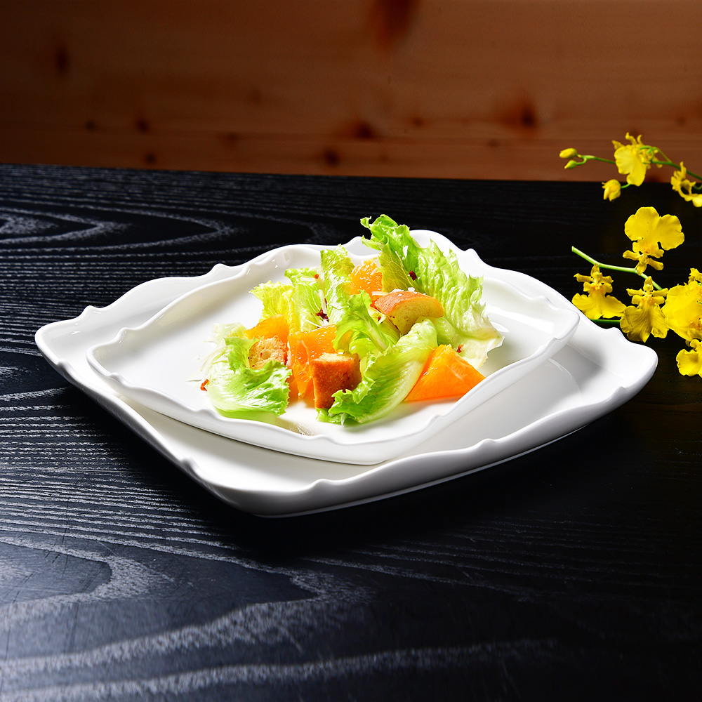 【YU Living】北歐風陶瓷花邊方盤二件組 餐盤(二件一組/大小尺寸/白色)