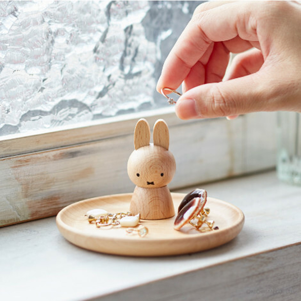 【木製飾品收納盤】日本 Miffy 米飛兔 原木造型飾品盤(首飾架、置物盤、小物收納)
