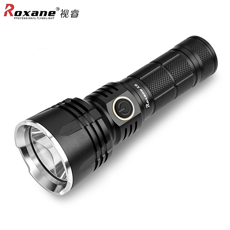 視睿Roxane美國CREE高泛光XHP 70.2防水LED強光手電筒X8S-P70(4292流明/射程550米/USB-C充電)