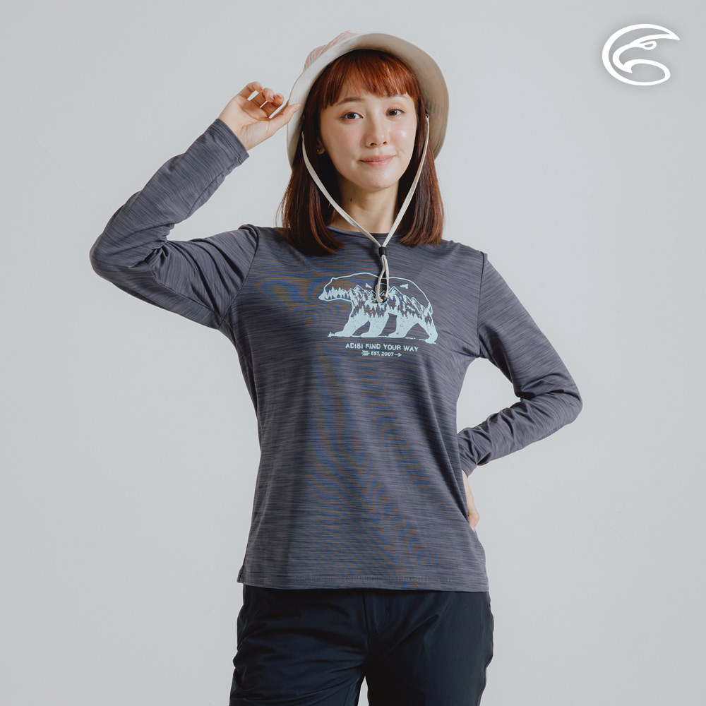 ADISI 女圓領圖騰雲彩紗透氣快乾保暖上衣(熊) AL2421038-鐵灰