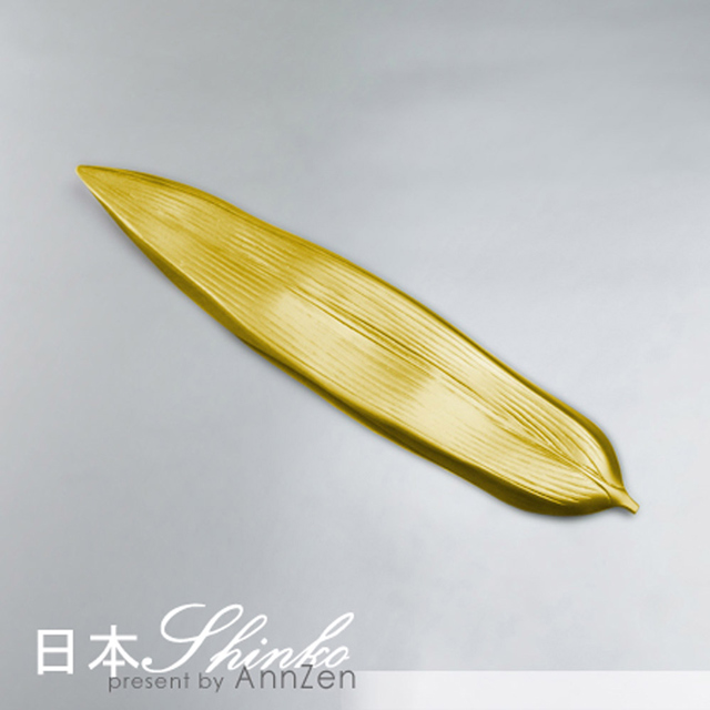 【AnnZen】《日本Shinko 》設計師系列-作用 竹葉片筷架 ( 金色葉片 )