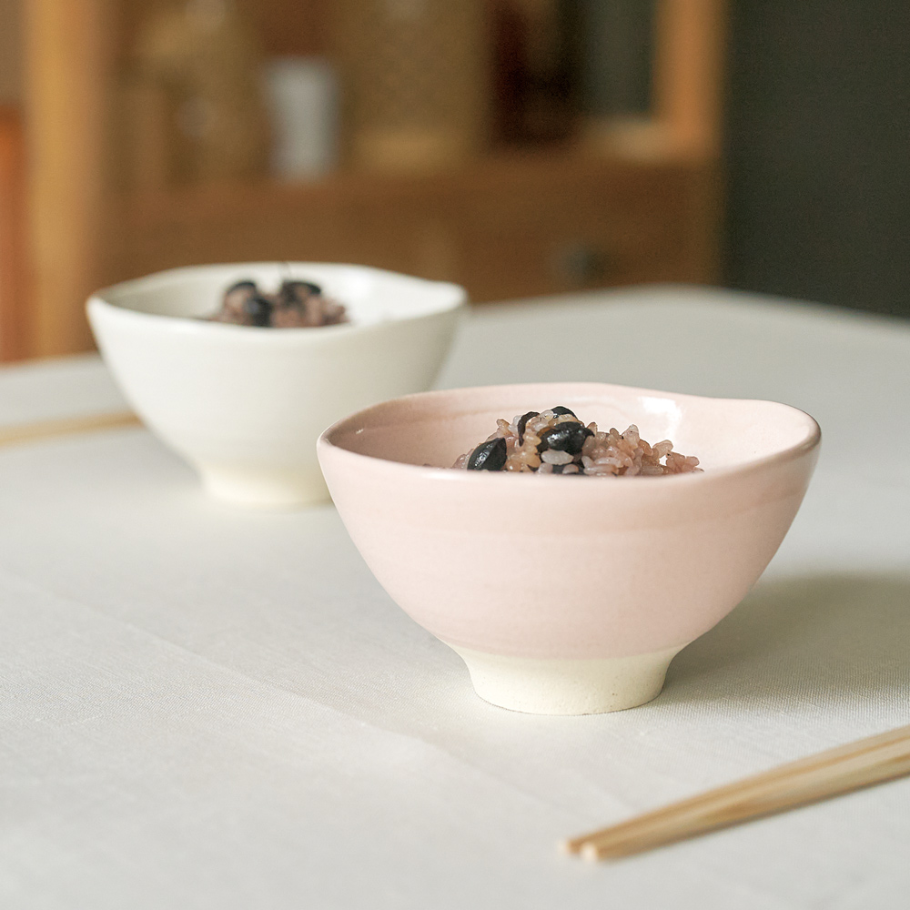有種創意 - 日本美濃燒 - 粉染釉對碗禮盒組- 附筷(4件式) - 310 ml