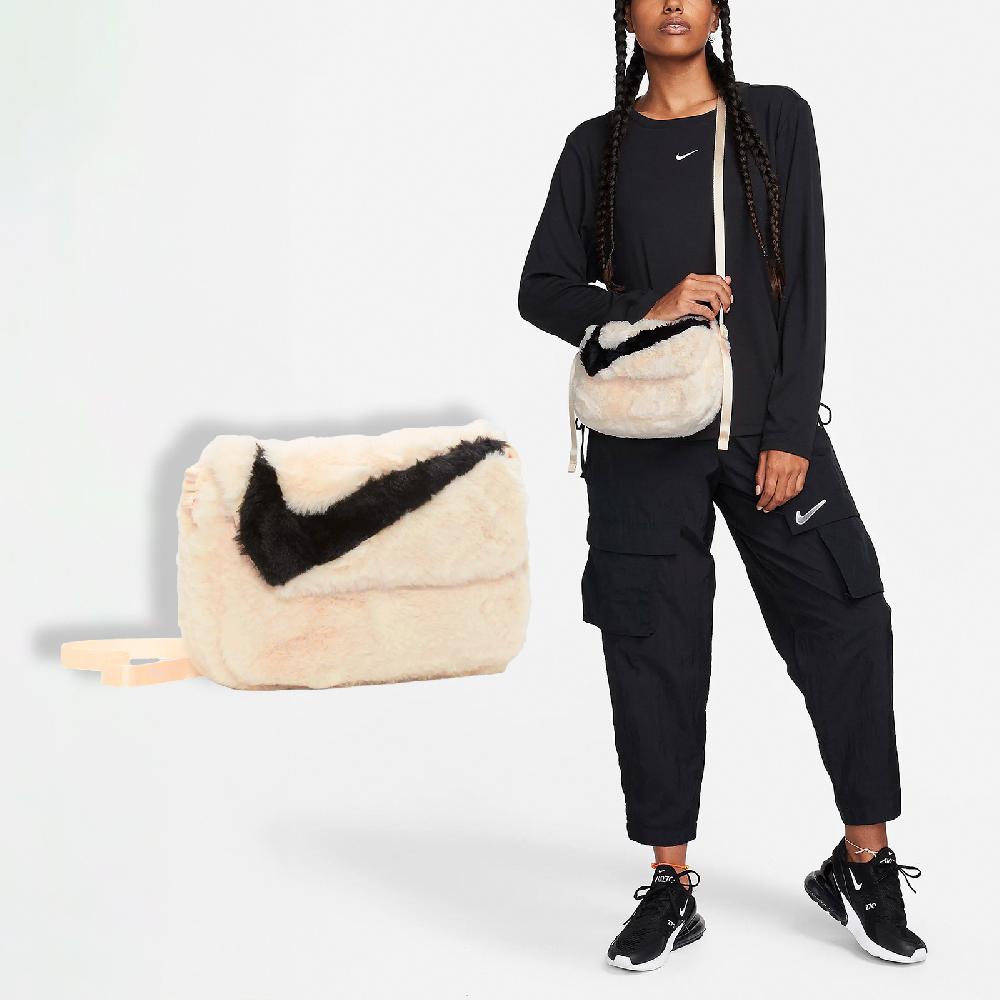 Nike 耐吉 側背包 NSW Futura 365 粉 黑 毛茸茸 可調式背帶 多夾層 小包 斜背包 FB3048-838