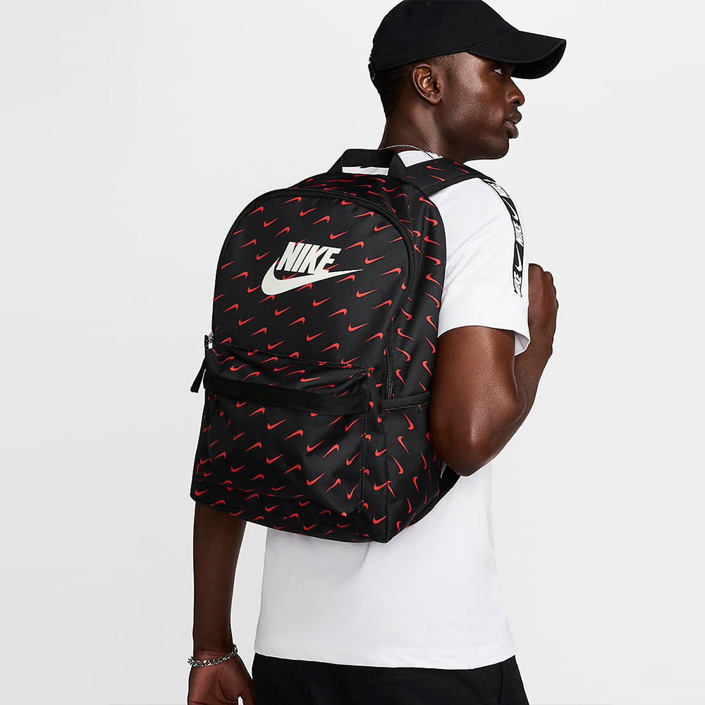 【NIKE】NK HERITAGE BKPK - SWOOSH DROP 男包 女包 後揹包 筆電包 15吋 黑色-HF6995010
