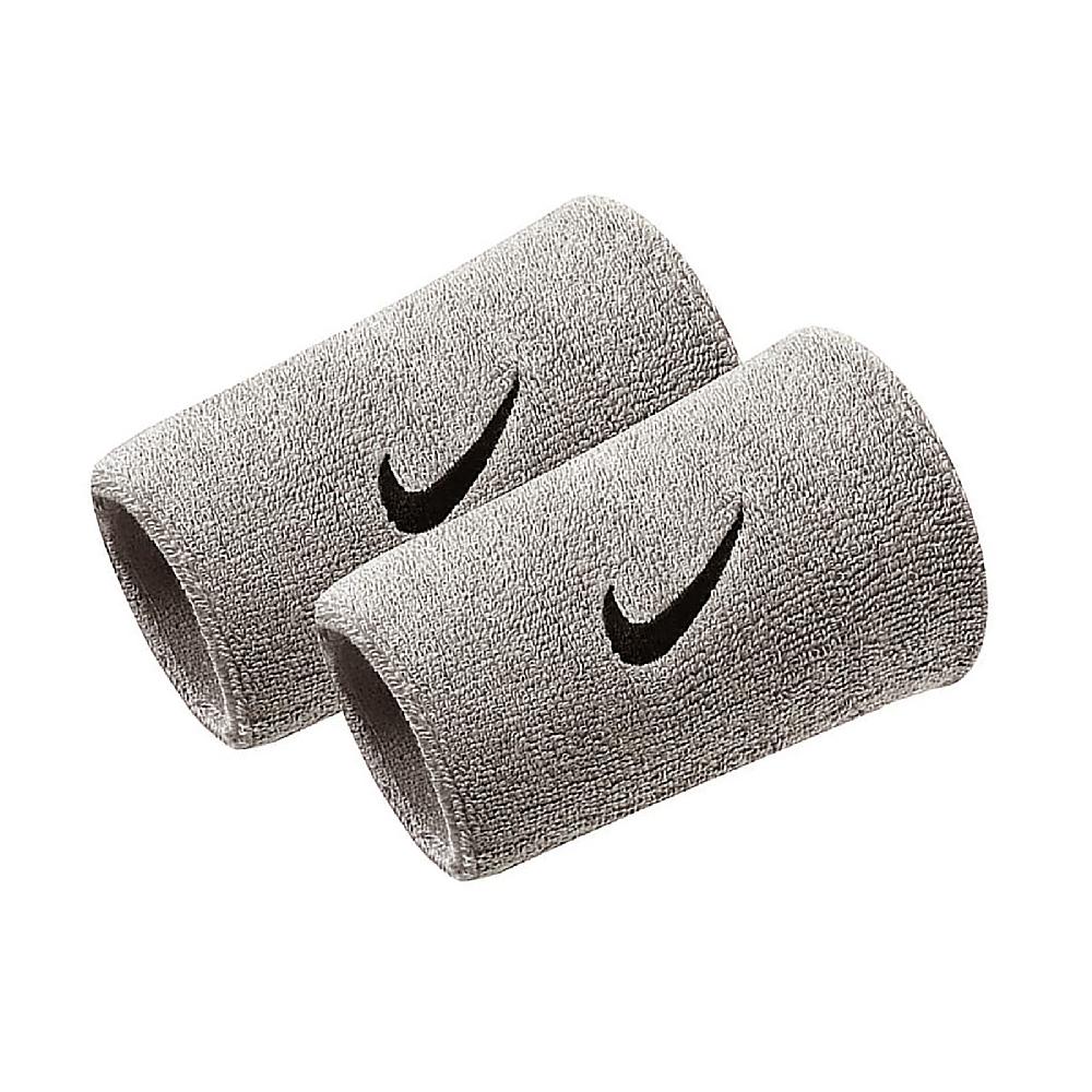 Nike 耐吉 護腕 Swoosh Doublewide Wristbands 灰 黑 棉質 吸汗 運動 訓練 護具 NNN0507-8OS