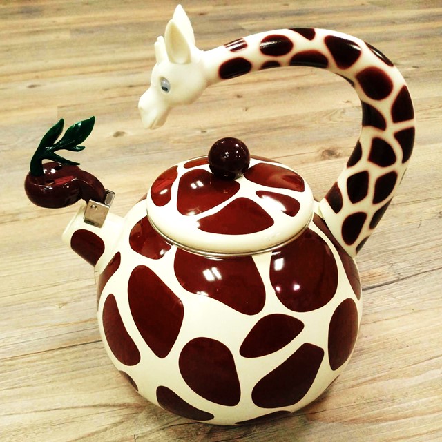 《小天鵝琺瑯壺》長頸鹿琺瑯彩繪笛音茶壺