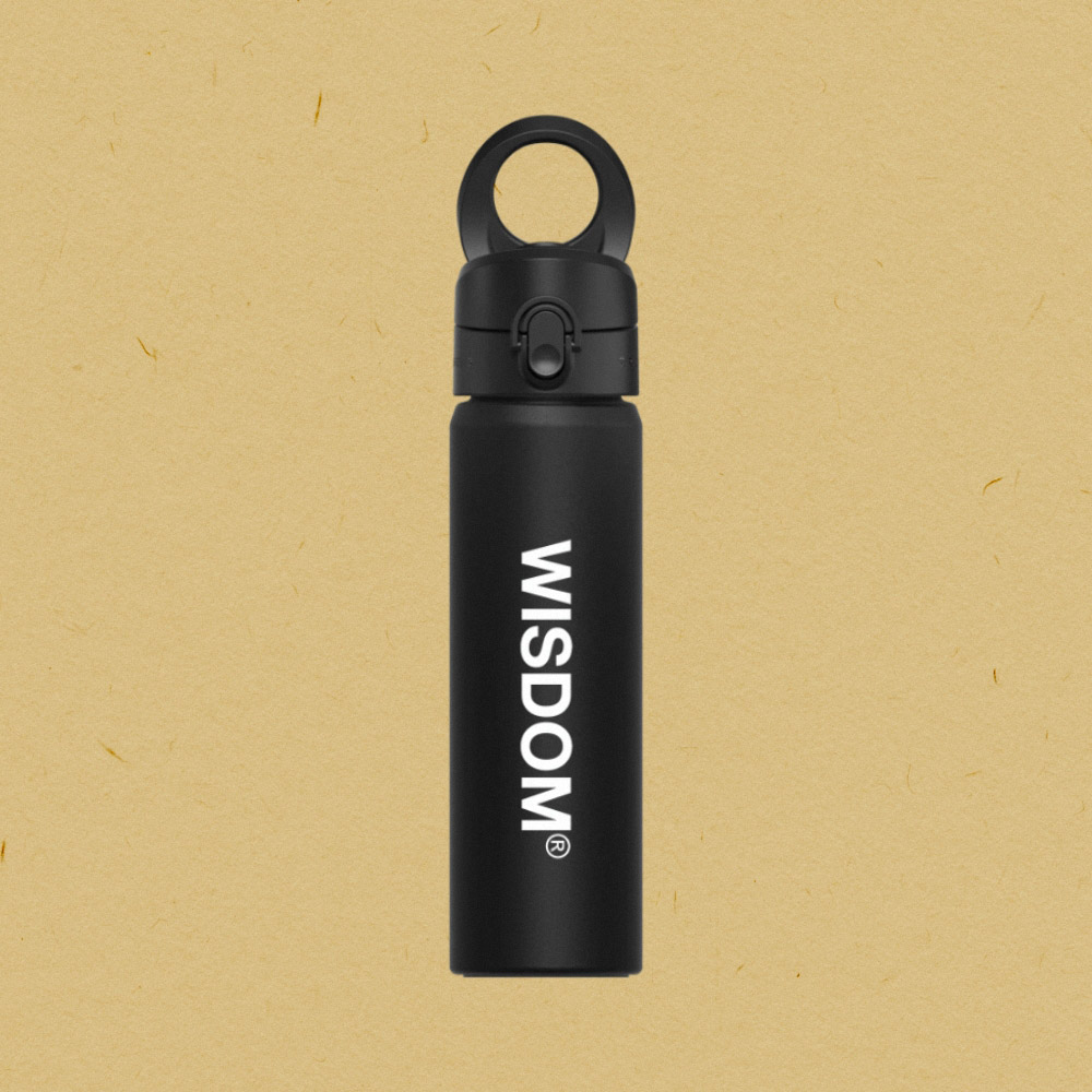 【犀牛盾】AquaStand磁吸水壺-不鏽鋼保溫瓶 700ml(附吸管)MagSafe兼容支架運動水壺｜WISDOM系列