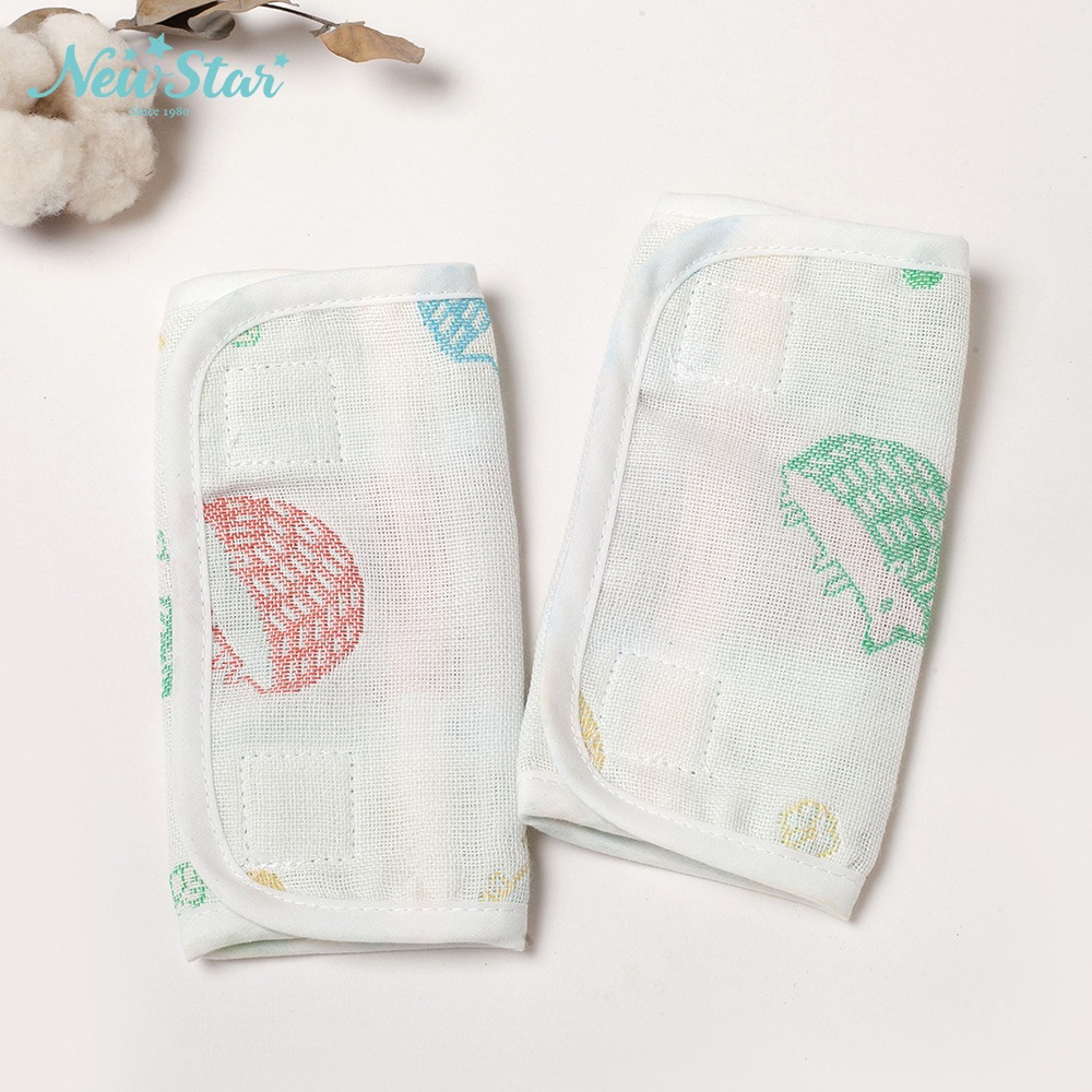 Newstar-MIT四層紗100%純棉揹帶磨牙口水巾(2條入)(15x22cm)繽紛森林快樂小刺蝟。台灣製