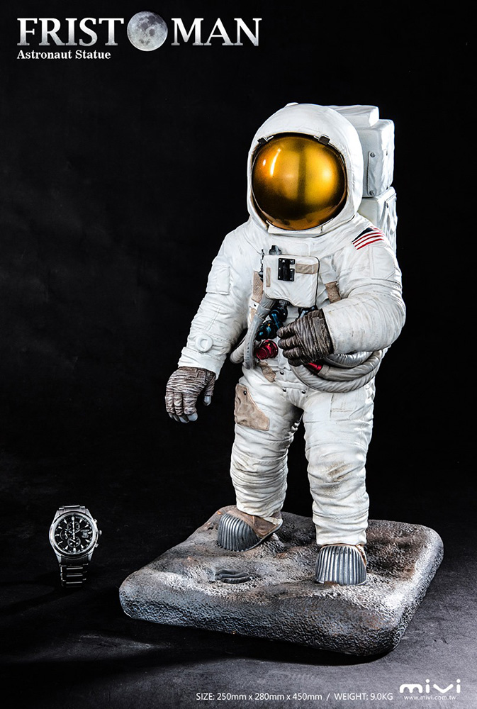 MiVi 登月第一人-1/4宇航員 經典雕像 1969
