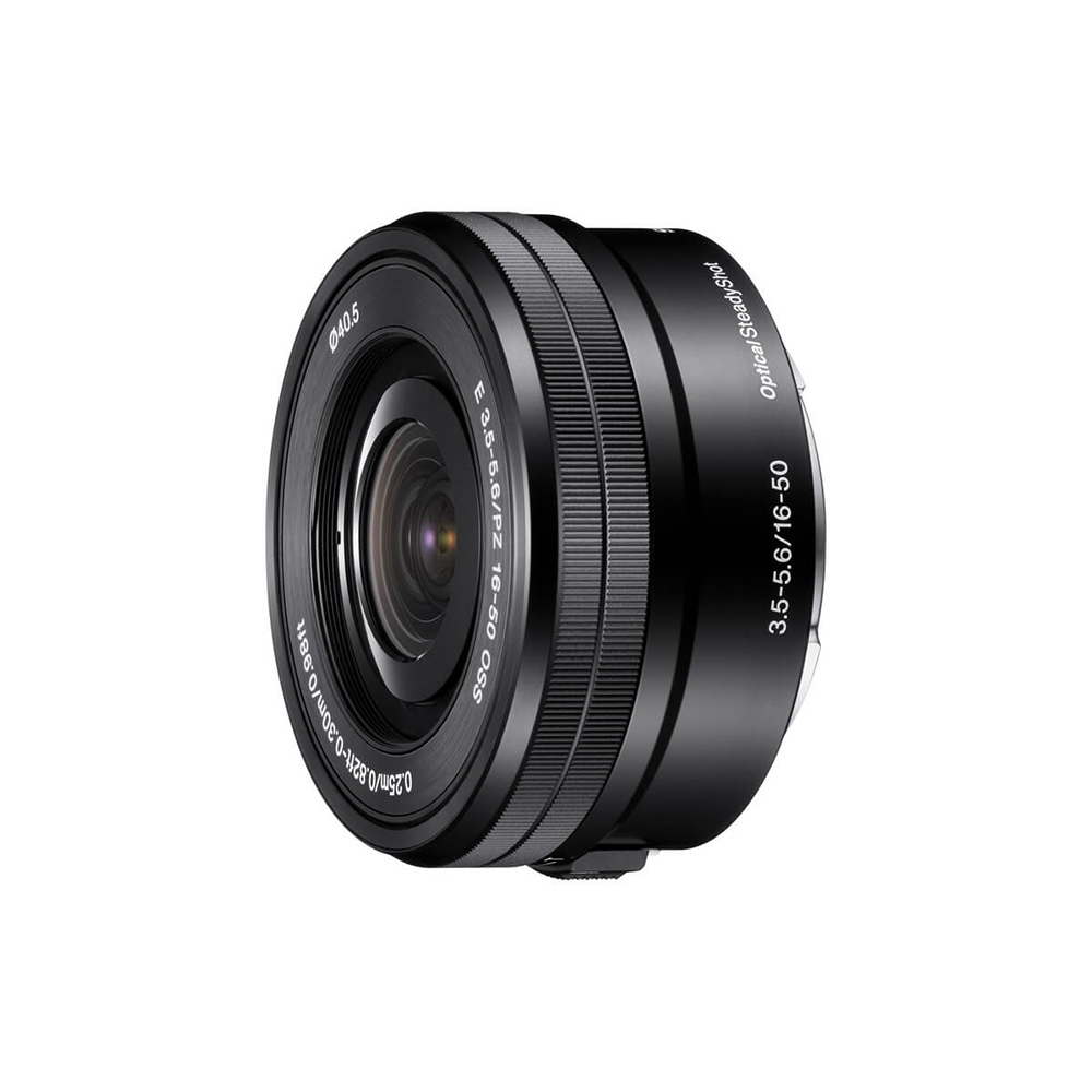 SONY索尼 SELP1650 E PZ 16-50mm F3.5-5.6 OSS 為Sony E-mount相機設計的標準定焦鏡頭，重量輕盈僅0g~200g，具備光學防手震（OSS）功能，適合日常拍攝與旅行使用。平行輸入來源，提供非人為因素保固半年（180天），如碰撞、外拆、摔落、進水、進沙、清洗、發黴、外修等不在保固範圍內。優質光學效能，助力您的攝影創作！