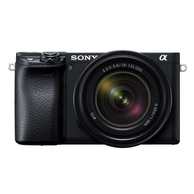 SONY ILCE-6400 相機 搭 SONY 18-135mm 鏡頭 公司貨