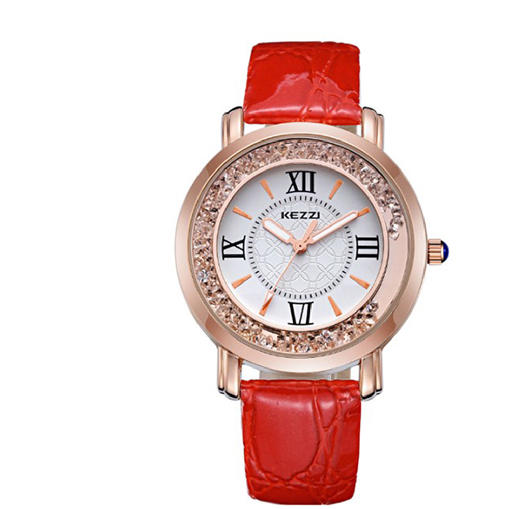 【17mall】珂紫KEZZI 羅馬復古創意流沙水鑽皮帶石英手錶-紅