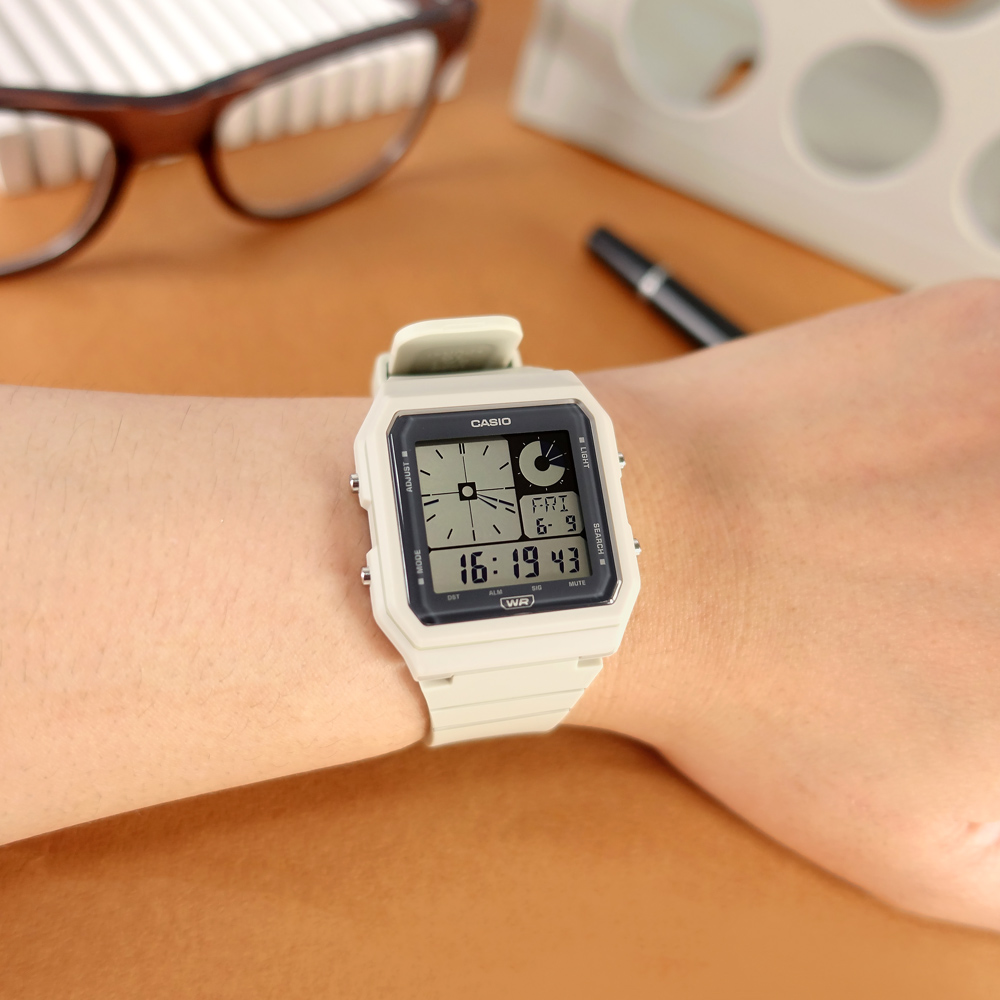 CASIO / LF-20W-8A / 卡西歐 經典復古 方形造型 雙顯 電子數位 橡膠手錶 米白色 33mm