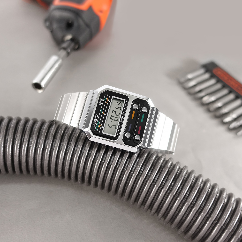 CASIO / A100WE-1A / 卡西歐 復古方型 計時碼錶 電子數位 不鏽鋼手錶 黑銀色 33mm