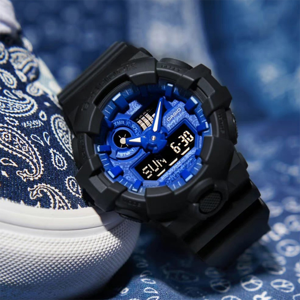 CASIO 卡西歐 G-SHOCK 藍色變形蟲系列手錶 GA-700BP-1A