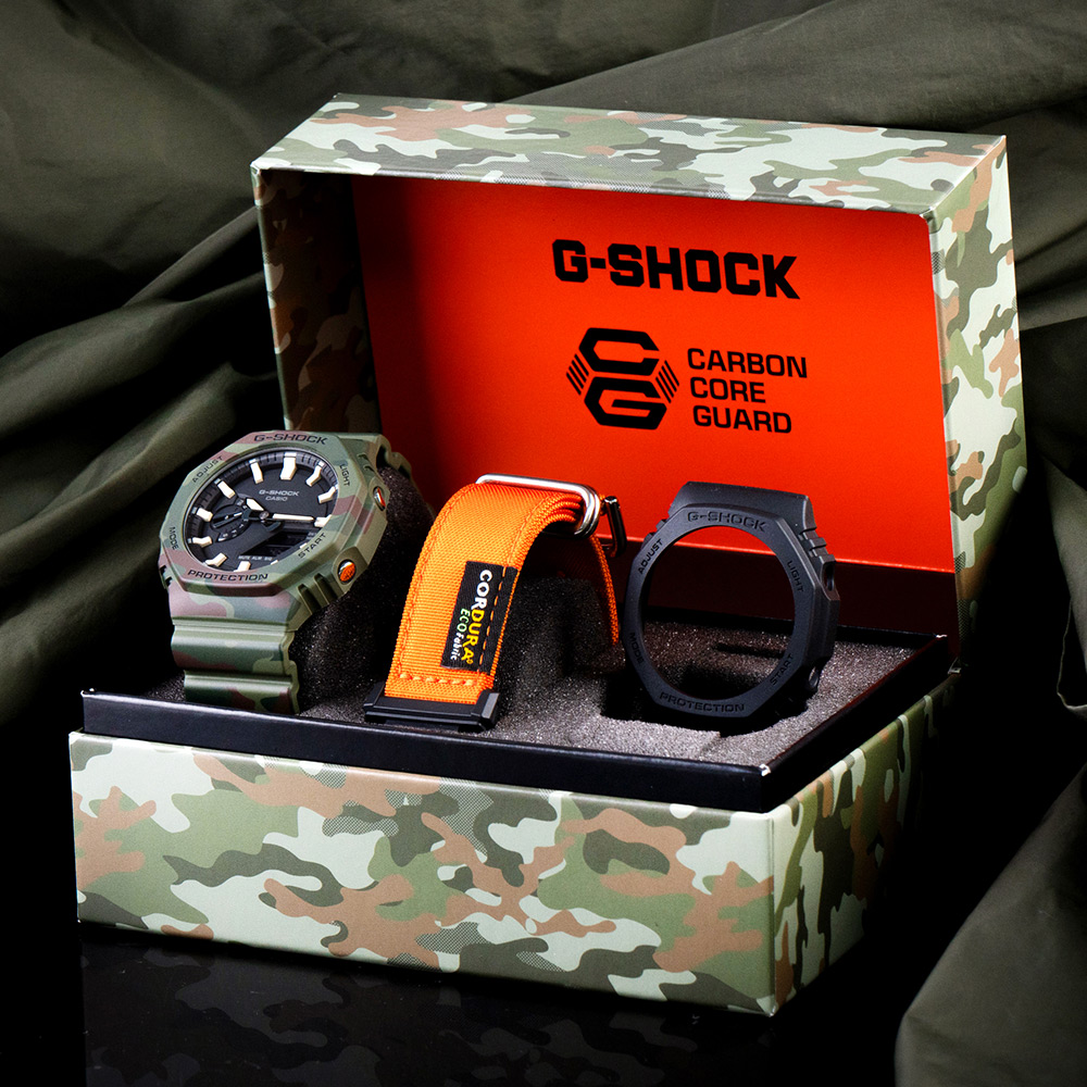 【CASIO】G-SHOCK 迷彩八角錶殼耐衝擊運動雙顯橡膠腕錶/綠迷彩(GAE-2100WE-3A)