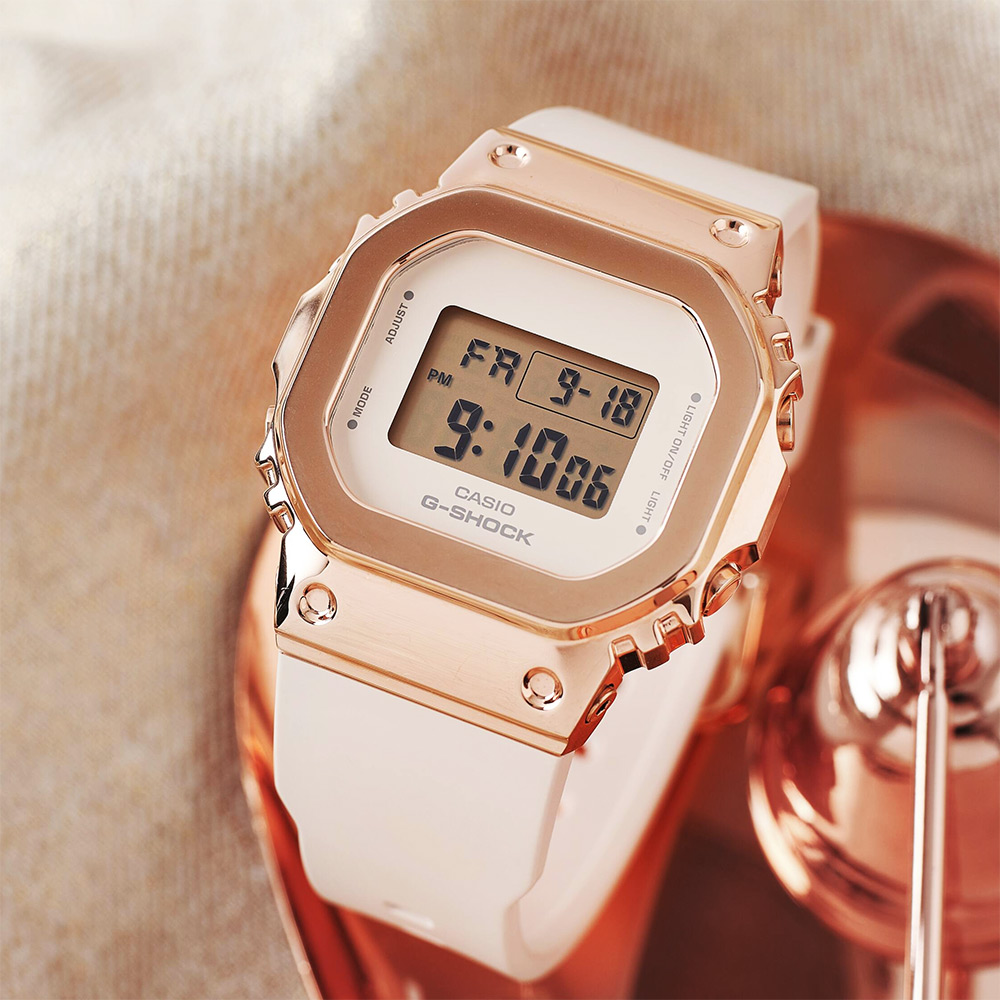 CASIO 卡西歐 G-SHOCK 經典5600系列金屬色手錶-玫瑰金(GM-S5600PG-4)
