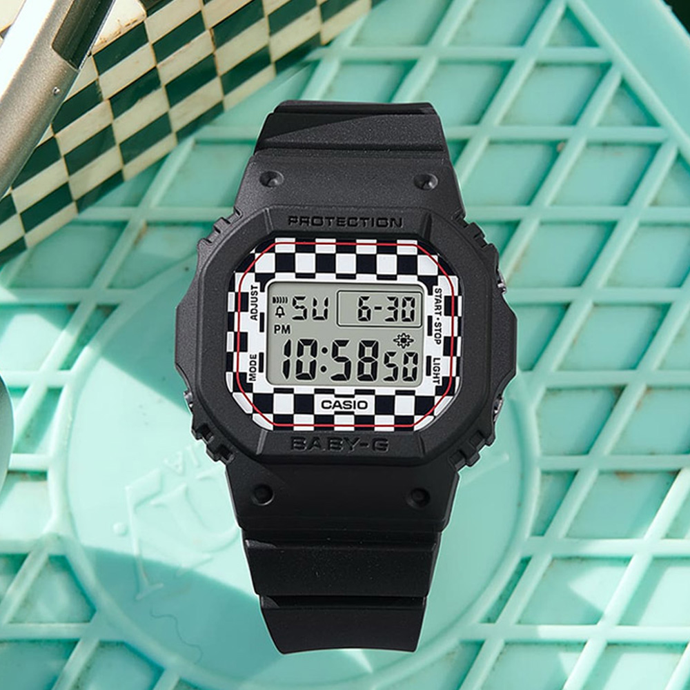 【CASIO 卡西歐】BABY-G 街頭風采輕薄耐衝擊電子腕錶/黑x旗格面(BGD-565GS-1)