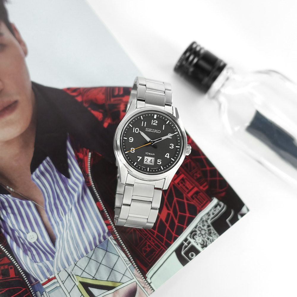 SEIKO 精工 / SUR569P1 /藍寶石水晶玻璃 大日期 防水100米 不鏽鋼手錶 灰黑色 39mm