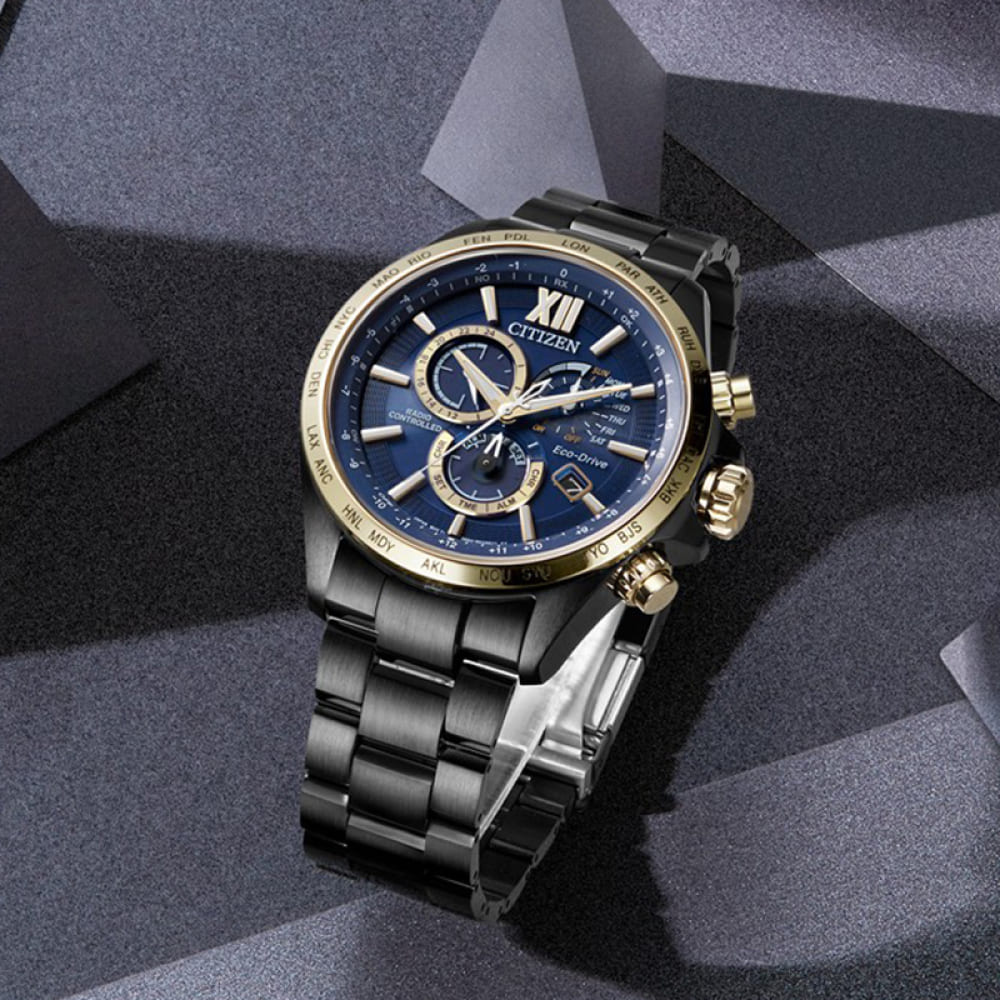 【CITIZEN】星辰 CB5837-88L 代言廣告款 電波萬年曆 鋼錶帶 光動能三眼男錶 黑/藍 45mm