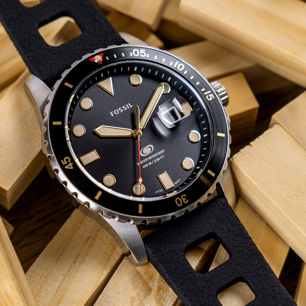 【FOSSIL】公司貨 黑鋼風範鏤空矽膠腕錶/黑x黃指針 男錶(FS5947)