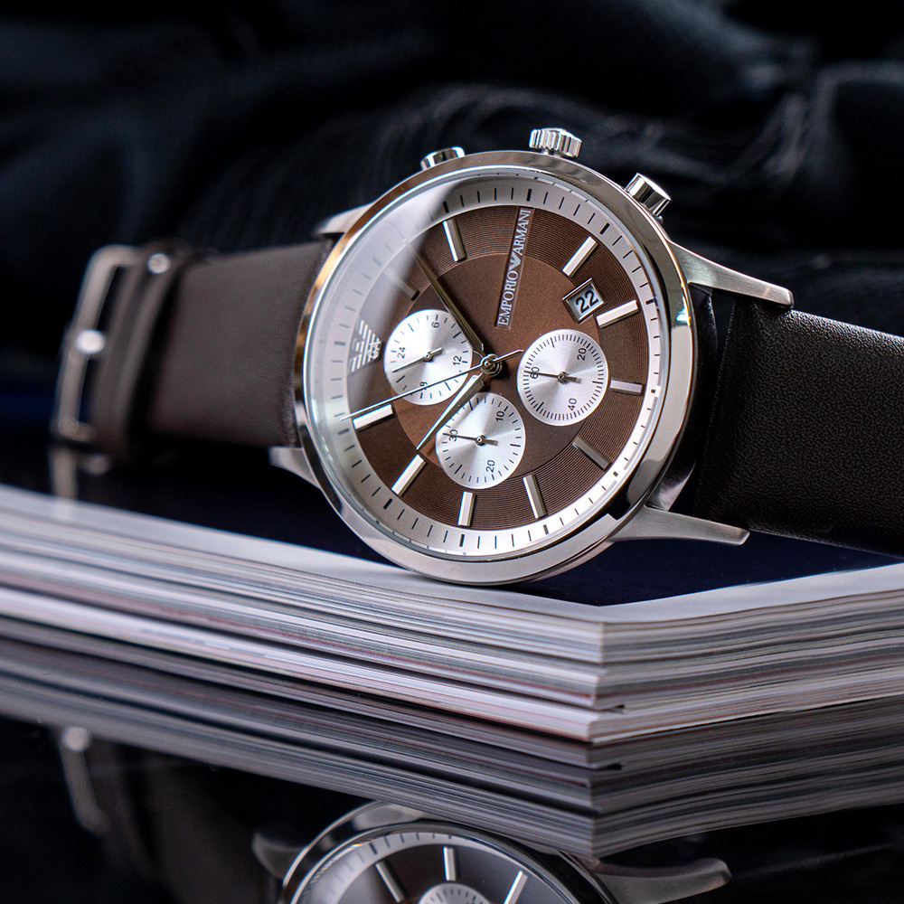 【ARMANI】亞曼尼 公司貨 紳士風範三眼計時皮革腕錶/咖x銀框(AR11490)