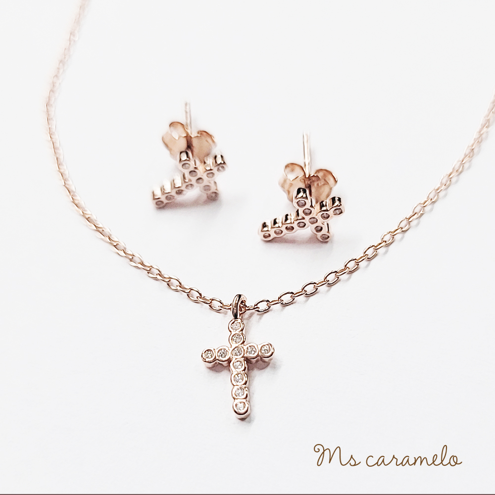 【焦糖小姐 Ms caramelo】 925純銀 玫瑰金 十字架套組(項鍊 耳環 鋯石套組)