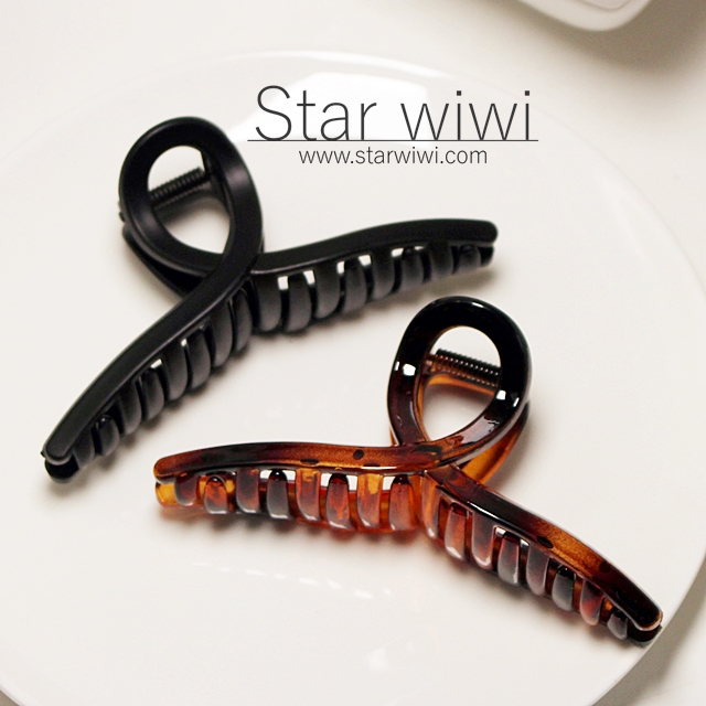 【Star wiwi】經典交叉造型大鯊魚夾《髮飾 • 髮夾》《2入組》《霧黑色 / 咖啡色款》