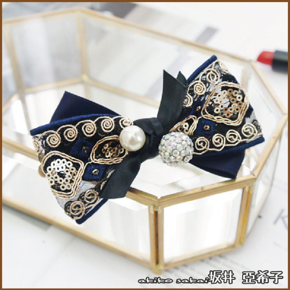 『坂井．亞希子』華麗蕾絲花紋刺繡珍珠水鑽彈簧夾