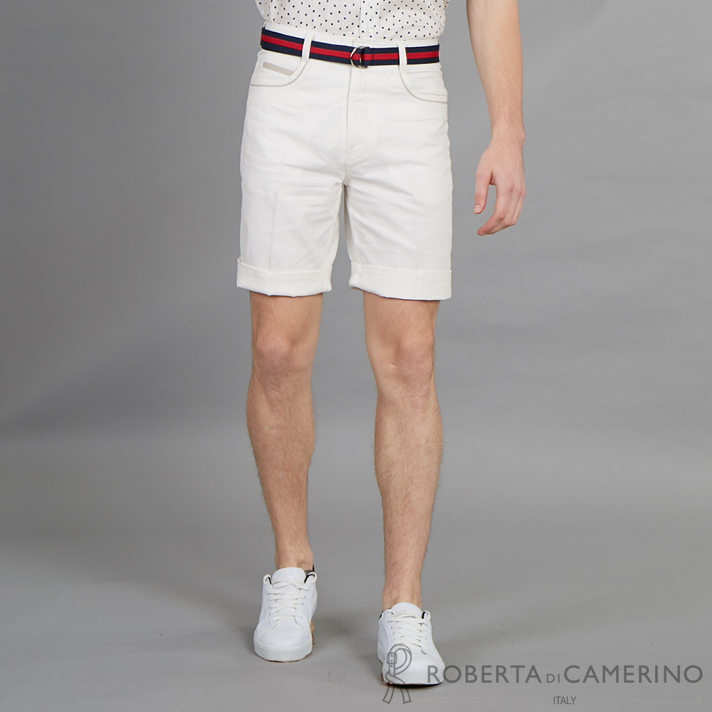 【ROBERTA諾貝達】都會品味 時尚百搭平面休閒短褲 白色