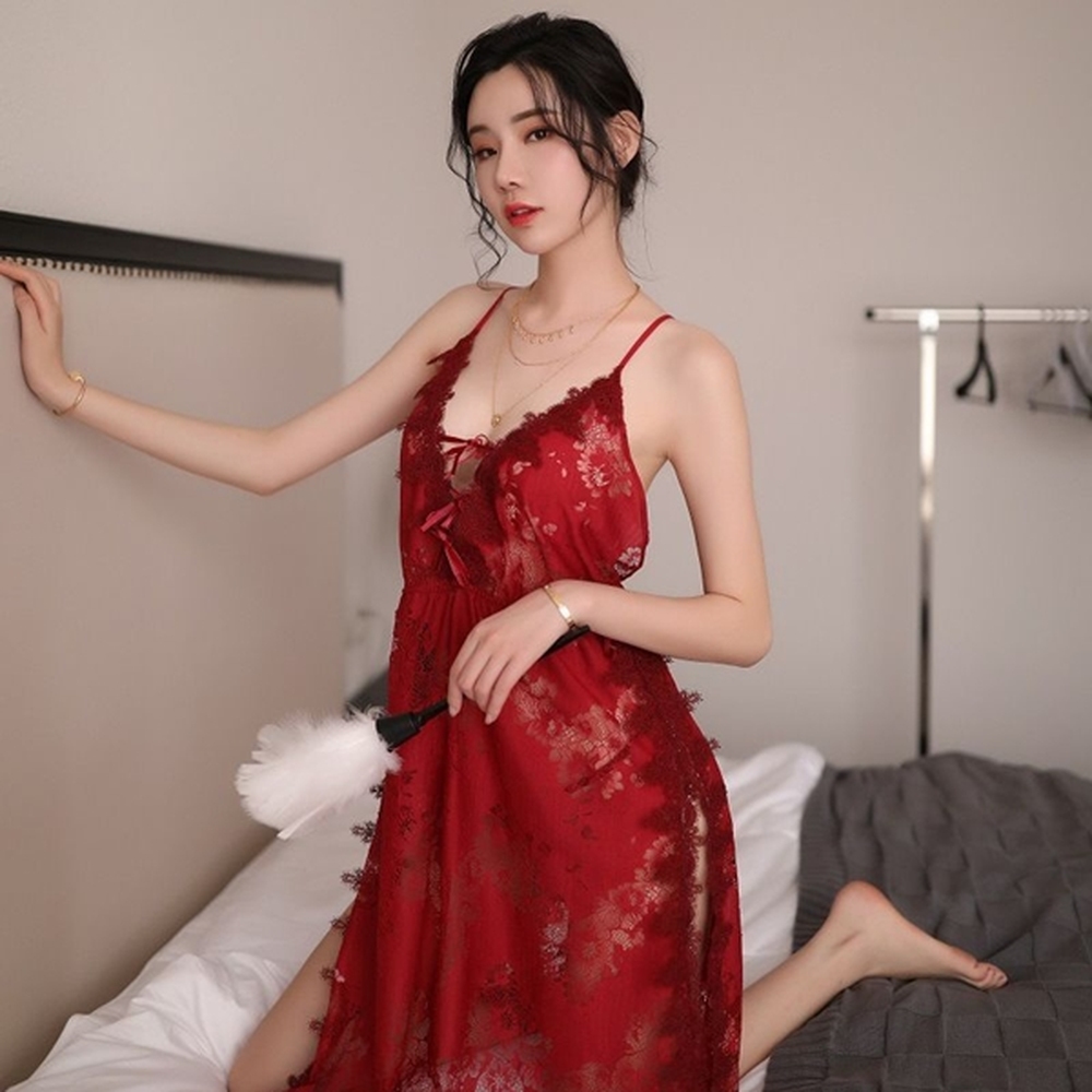 《小女人》喚醒 裸背睫毛蕾絲性感薄紗睡衣透視睡裙側開叉-紅