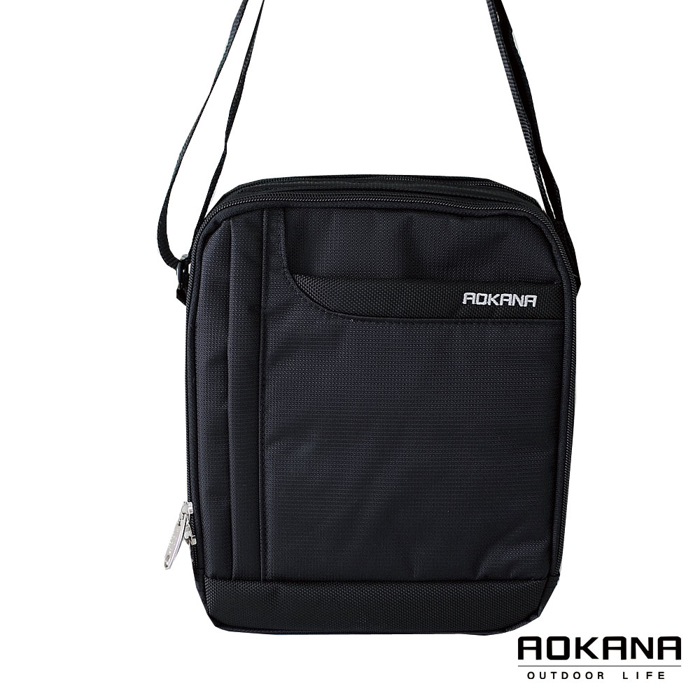 AOKANA奧卡納 MIT台灣製 YKK拉鍊 輕量防潑水休閒中型直立側背包(黑)02-001