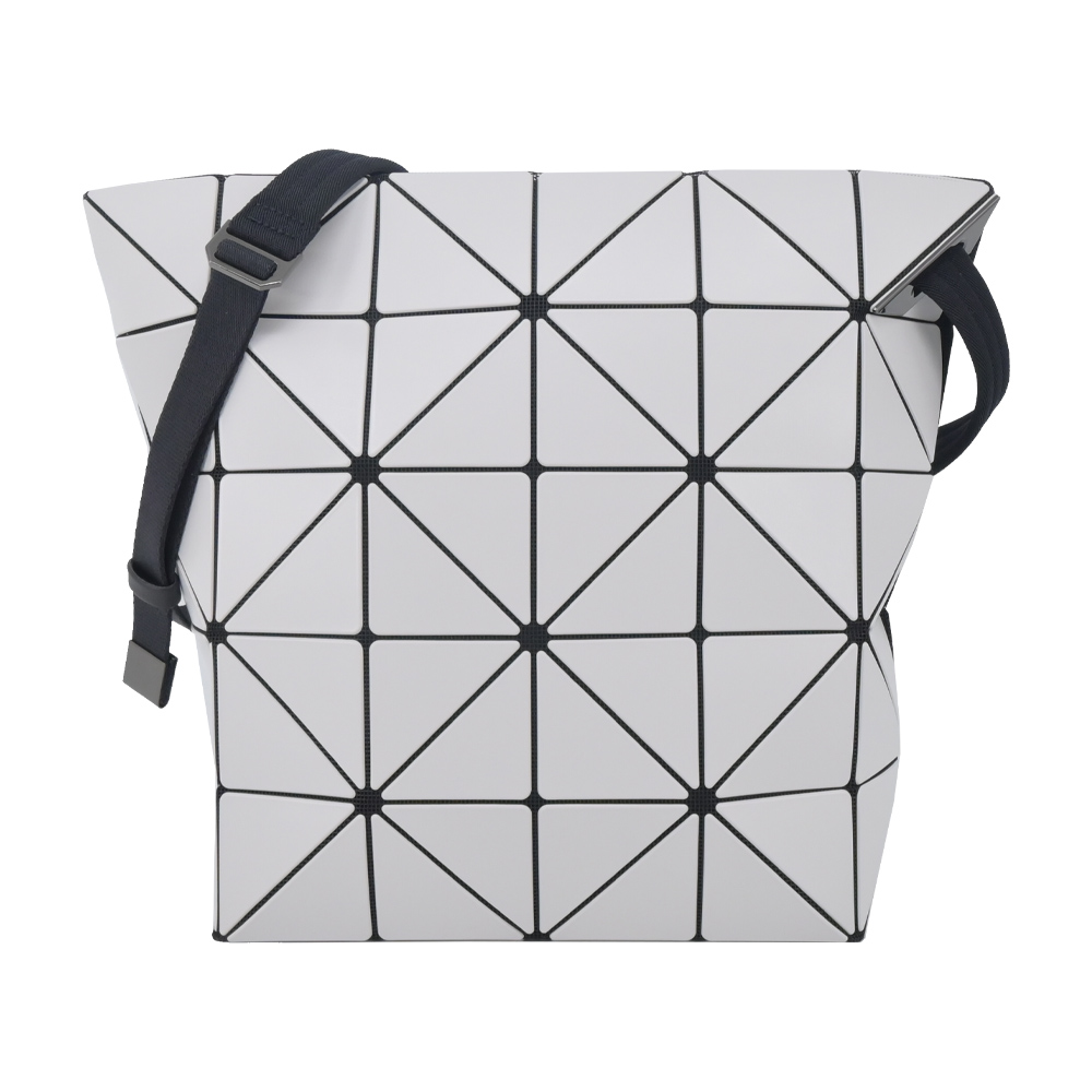 ISSEY MIYAKE 三宅一生 BAOBAO BLOCKY 5X6霧面皮革單肩斜背兩用包-淺灰