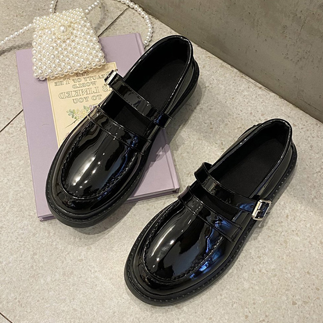 【韓國K.W.】Y5623現貨39碼甜心帥氣樂福鞋(韓國K.W./女鞋/現貨)