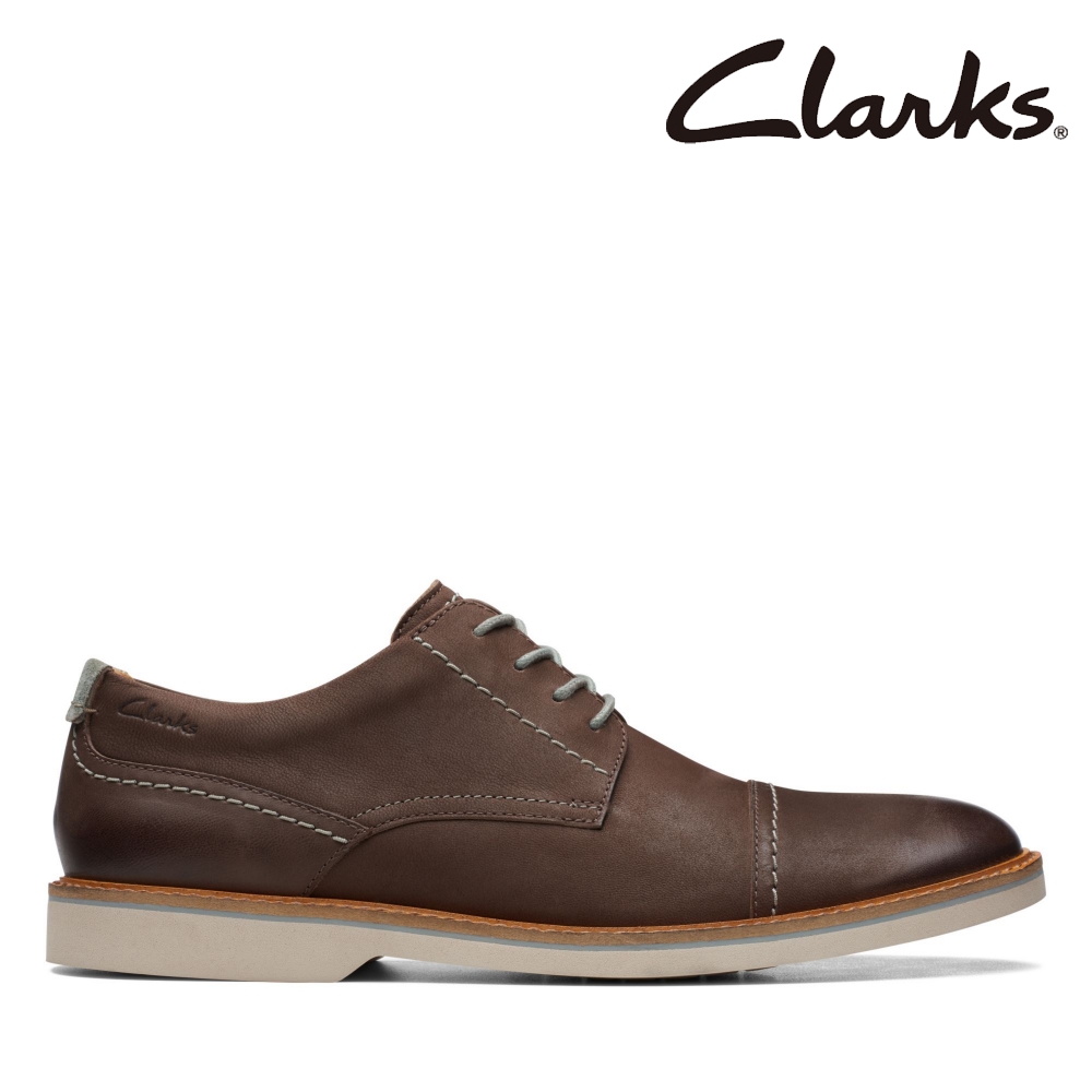 【Clarks】男款Atticus LT Cap率性橫飾縫線正裝休閒鞋 CLM71594C